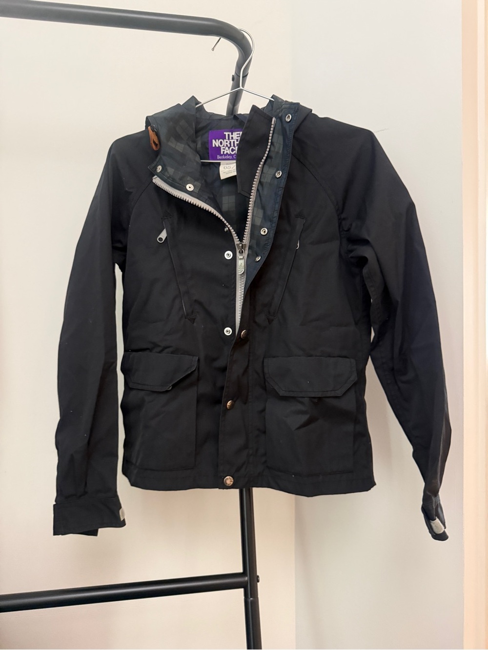 The North Face Purple Label- Women's dark navy - Waterproof Hooded Jacket